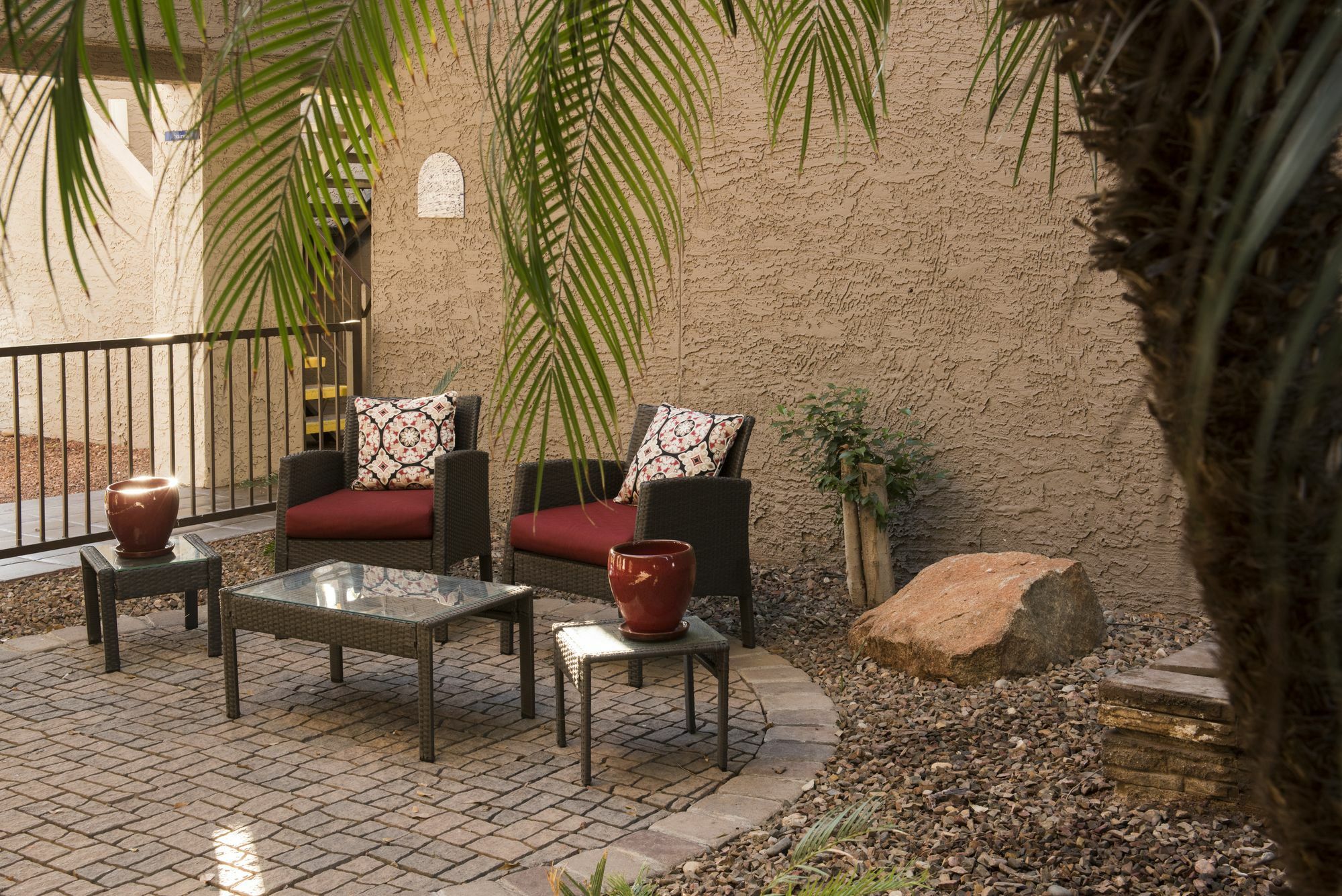 Hotel Tempe/Phoenix Airport Innsuites Hotel & Suites Exterior photo