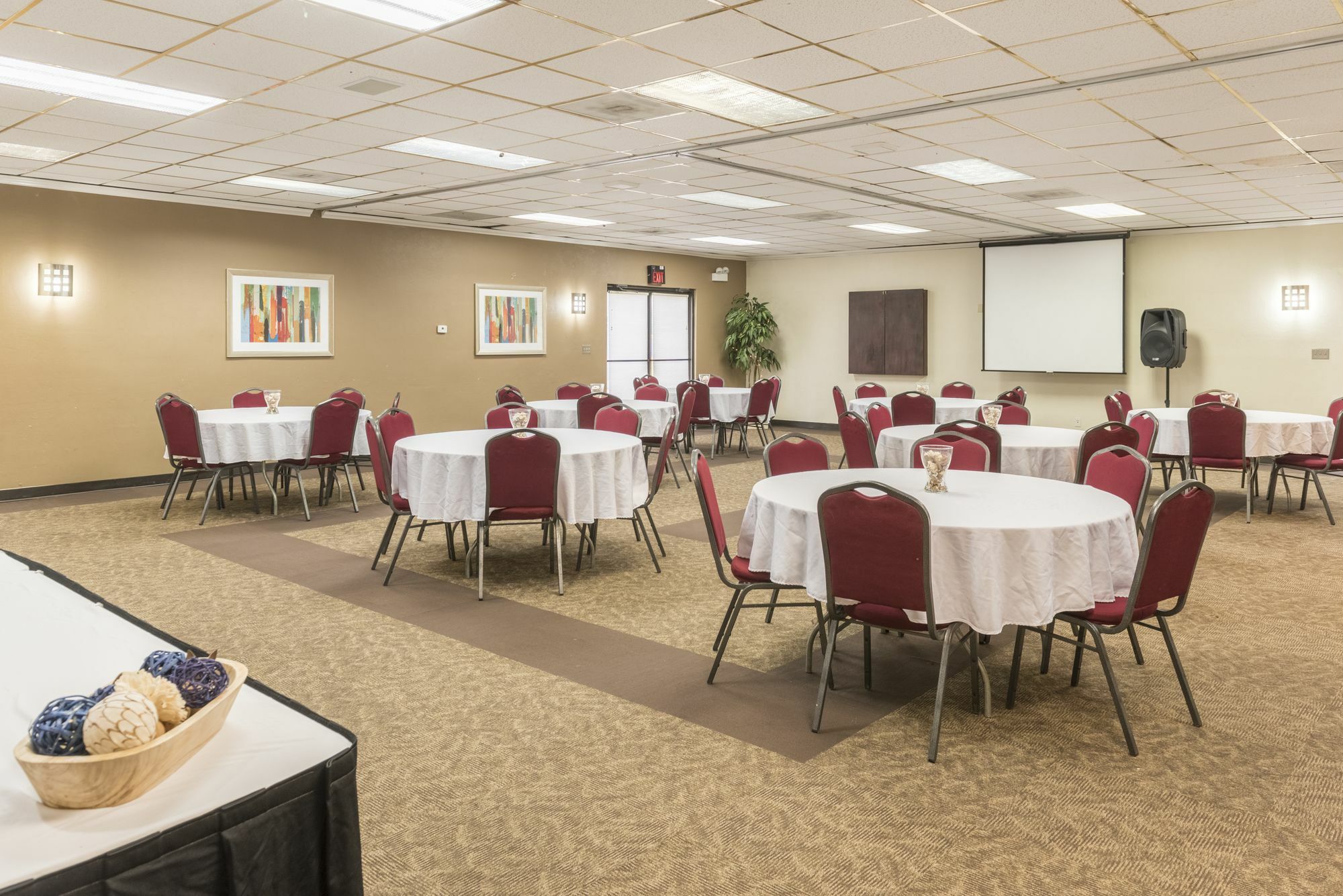 Hotel Tempe/Phoenix Airport Innsuites Hotel & Suites Exterior photo