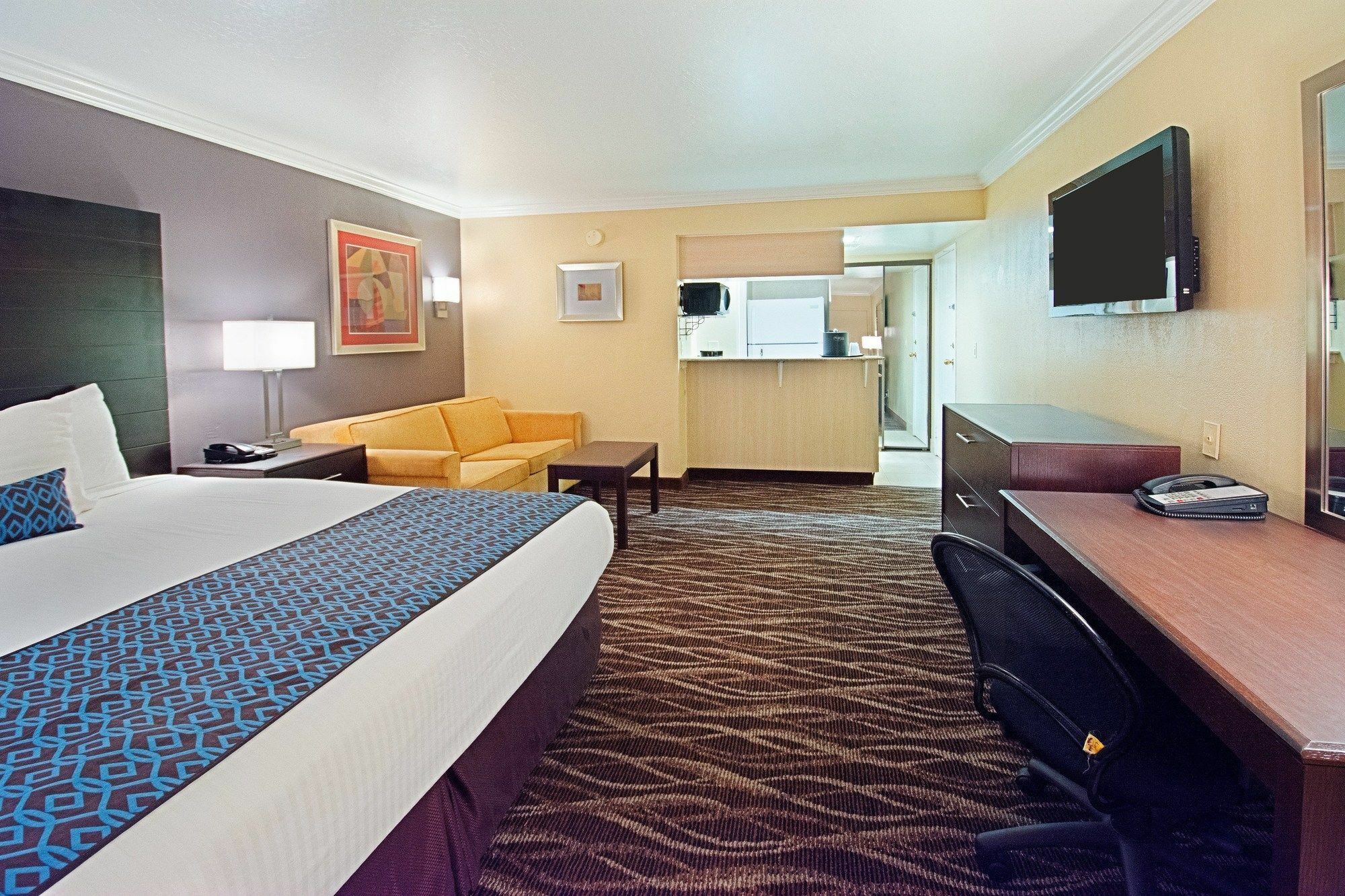 Hotel Tempe/Phoenix Airport Innsuites Hotel & Suites Exterior photo