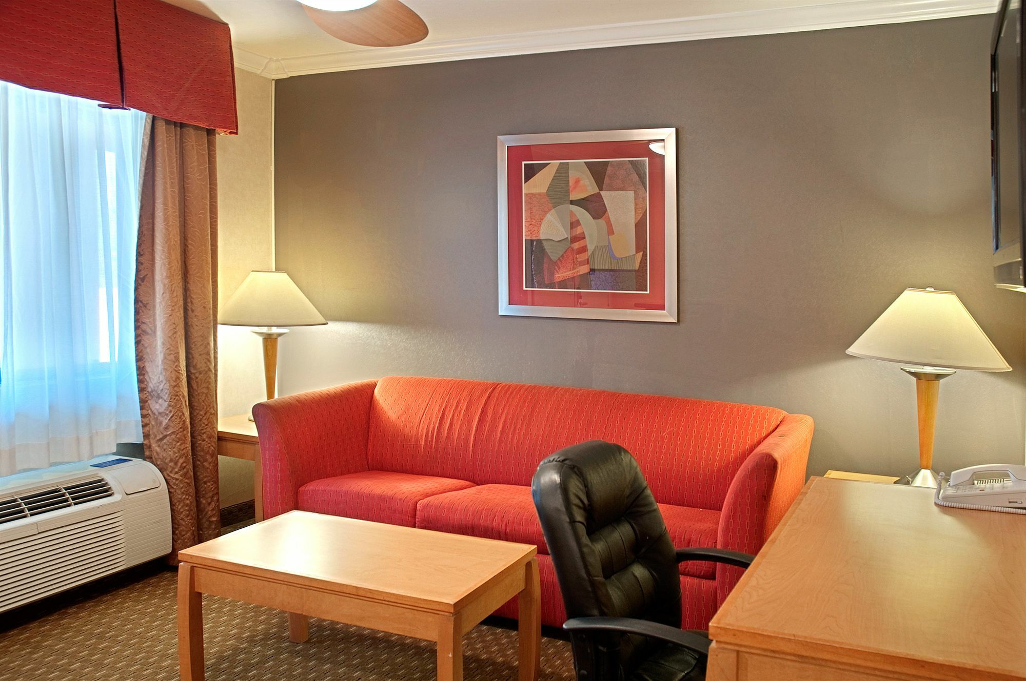 Hotel Tempe/Phoenix Airport Innsuites Hotel & Suites Exterior photo